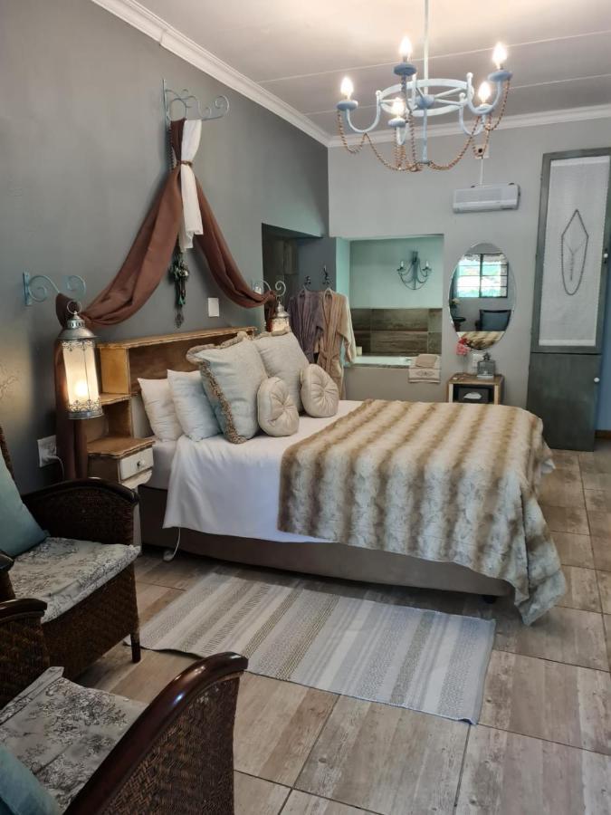 Little Rock Resort Ladybrand Ngoại thất bức ảnh