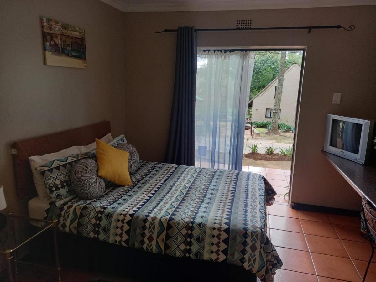 Little Rock Resort Ladybrand Ngoại thất bức ảnh